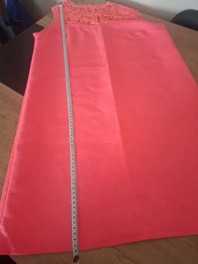 Vestido de verano con encaje