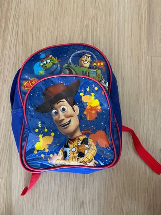 Figuras de dinosaurios variados