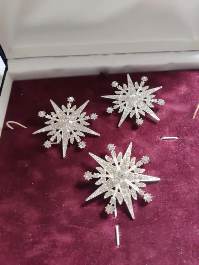 Conjunto 3 broches estrella plateados