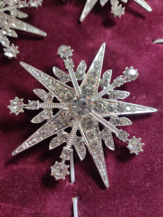 Conjunto 3 broches estrella plateados