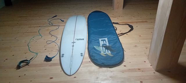Tabla de surf longboard con accesorios
