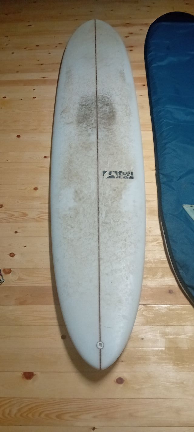 Tabla de surf longboard con accesorios