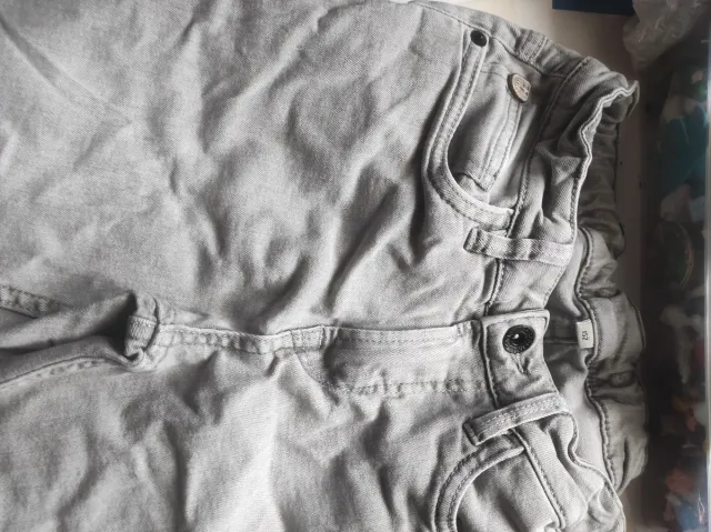 Pantalones grises García Talla 7/8 años