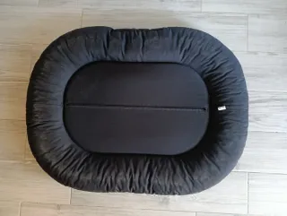 Cama para perro grande ovalada