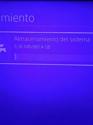 Consola Sony PS4 Negra con mando compatible