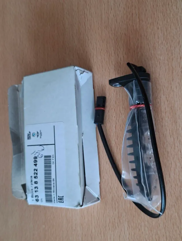 Intermitente original Moto BMW. Nuevo sin abrir.