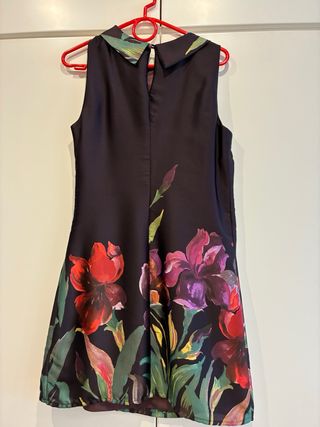 Vestido símil seda floral Formula Joven