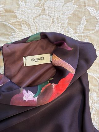 Vestido símil seda floral Formula Joven