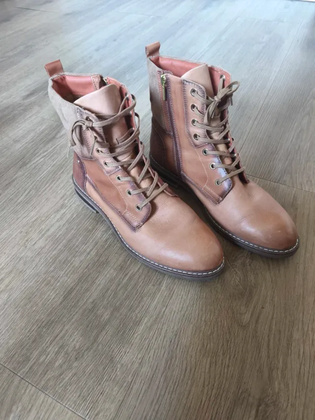 Botín Pikolinos mujer cordones