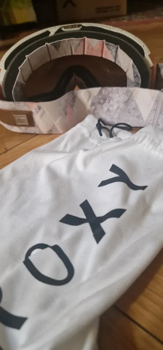 Gafas de nieve Roxy con funda