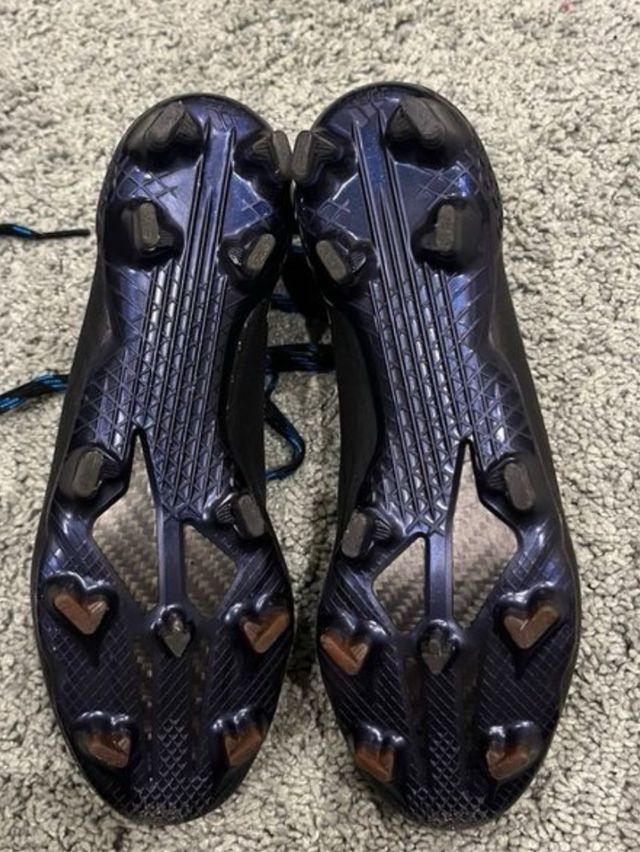 Botas de fútbol Adidas Negras Talla X