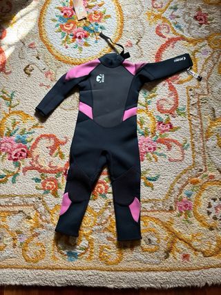 Traje Neopreno Gul Niña a estrenar