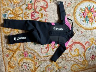 Traje Neopreno Gul Niña a estrenar