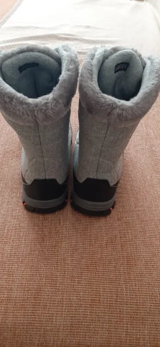 Botas de invierno Mountain Warehouse.