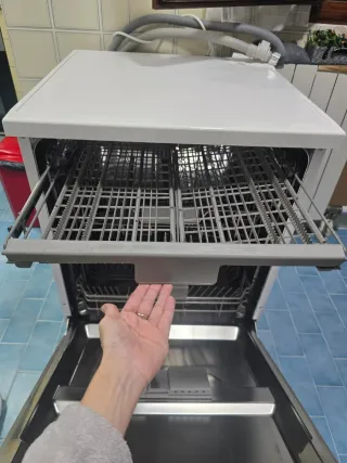 Lavavajillas Samsung DW60M6050FW