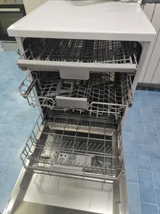 Lavavajillas Samsung DW60M6050FW