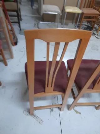 Juego de 4 Sillas de Comedor Madera