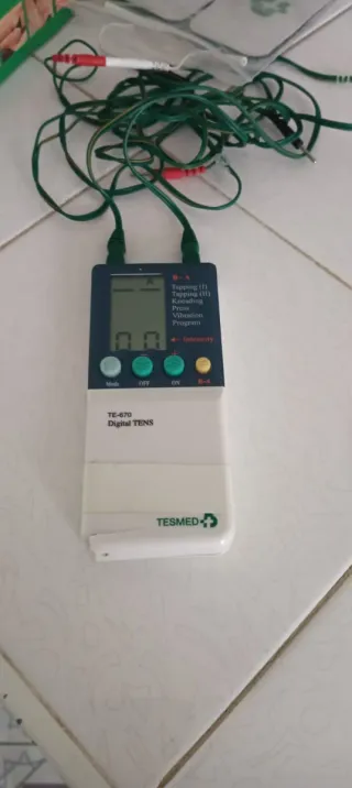 Tesmed TE-670 Elettrostimolatore Completo