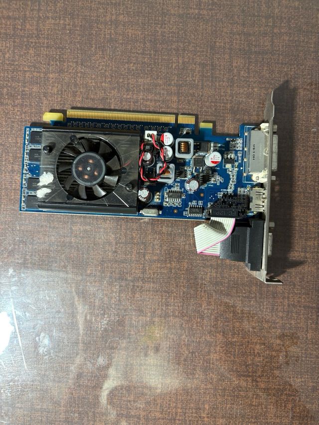 Lote 8 Tarjetas Gráficas y Tarjeta PCI