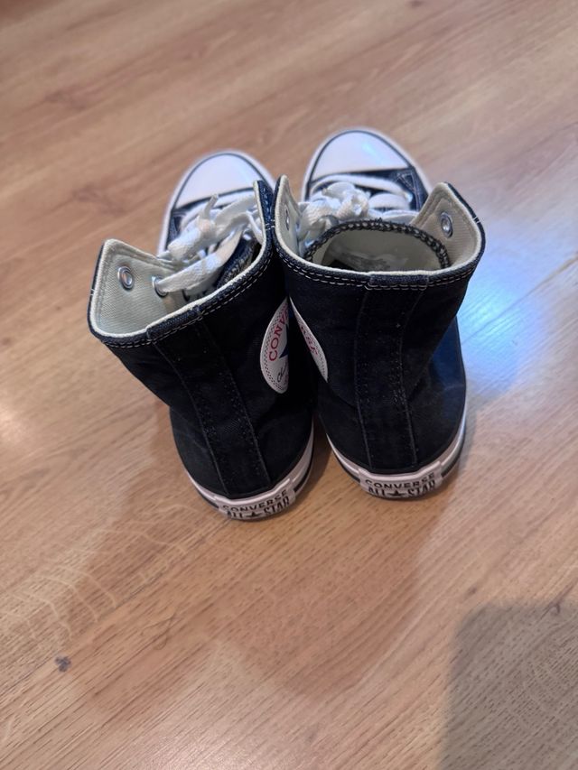 Zapatillas Converse Altas Negras y Blancas