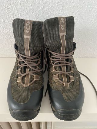 Botas de montaña Salomon Gore-Tex Marrones