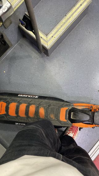 Patinete eléctrico Zcougar naranja