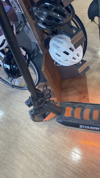 Patinete eléctrico Zcougar naranja