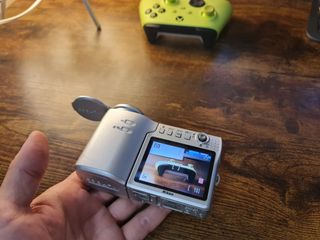 Cámara Nikon COOLPIX S10 VR Plata