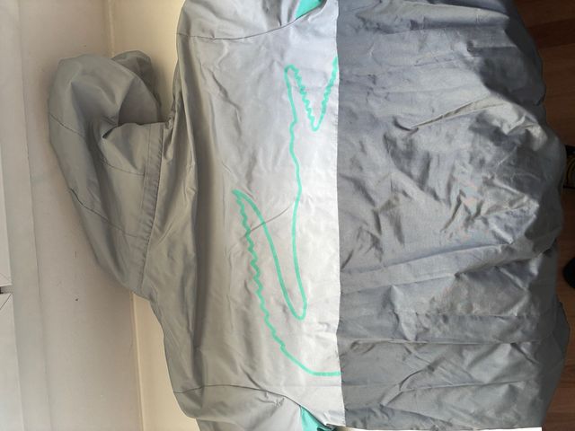 Chaqueta Lacoste Gris y Turquesa