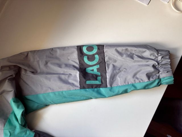 Chaqueta Lacoste Gris y Turquesa