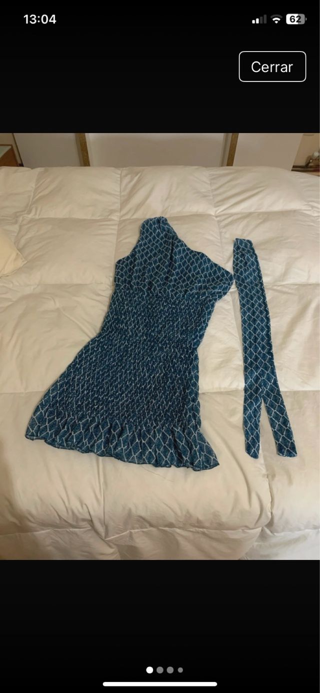 Vestido azul y blanco