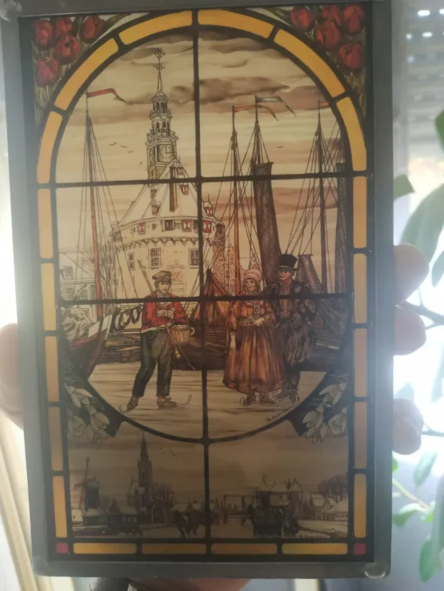 Vetrina decorativa antica