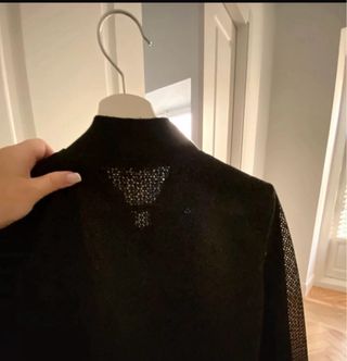 Chaqueta negra brillante talla única