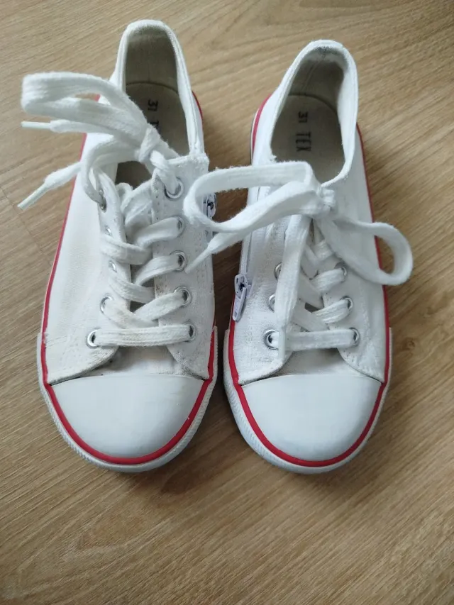 Zapatillas niño talla 31