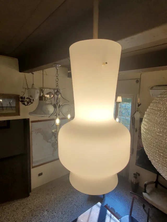 Lampada sospensione vetro opalino anni '60