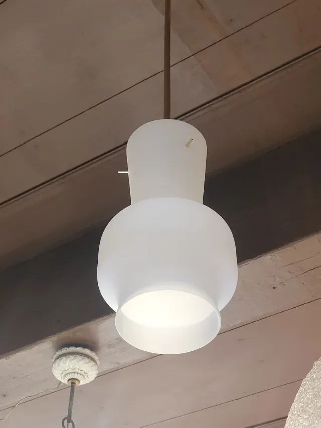 Lampada sospensione vetro opalino anni '60