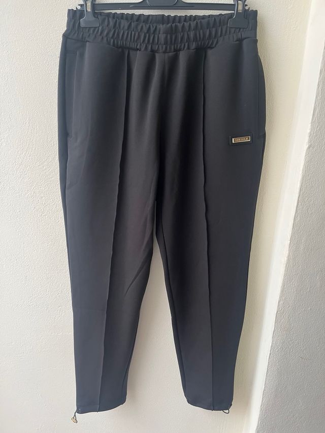 Pantalón jogger SikSilk negro