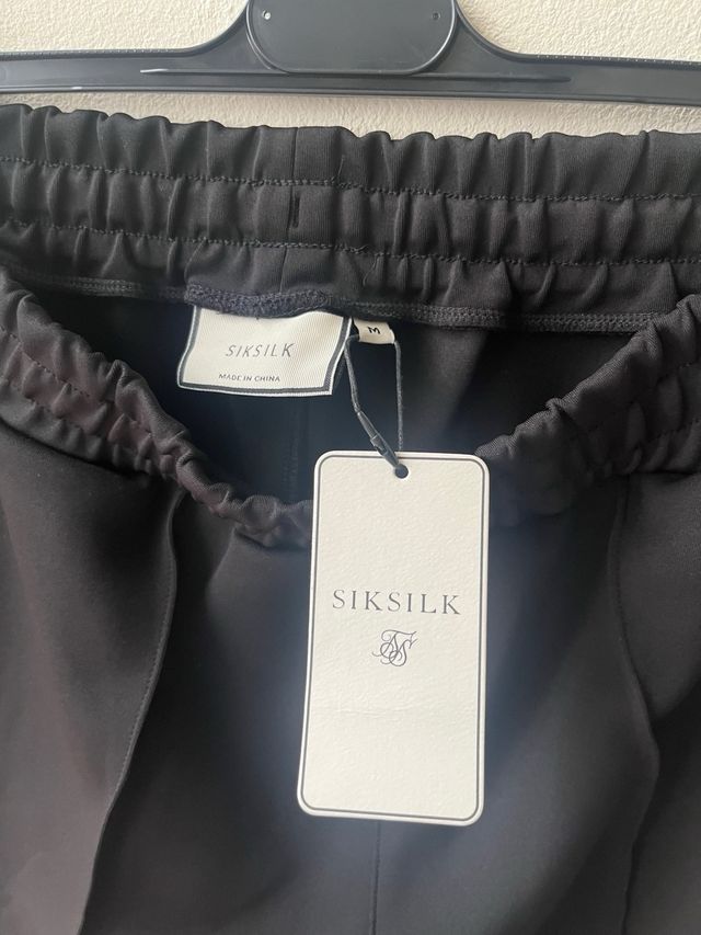 Pantalón jogger SikSilk negro