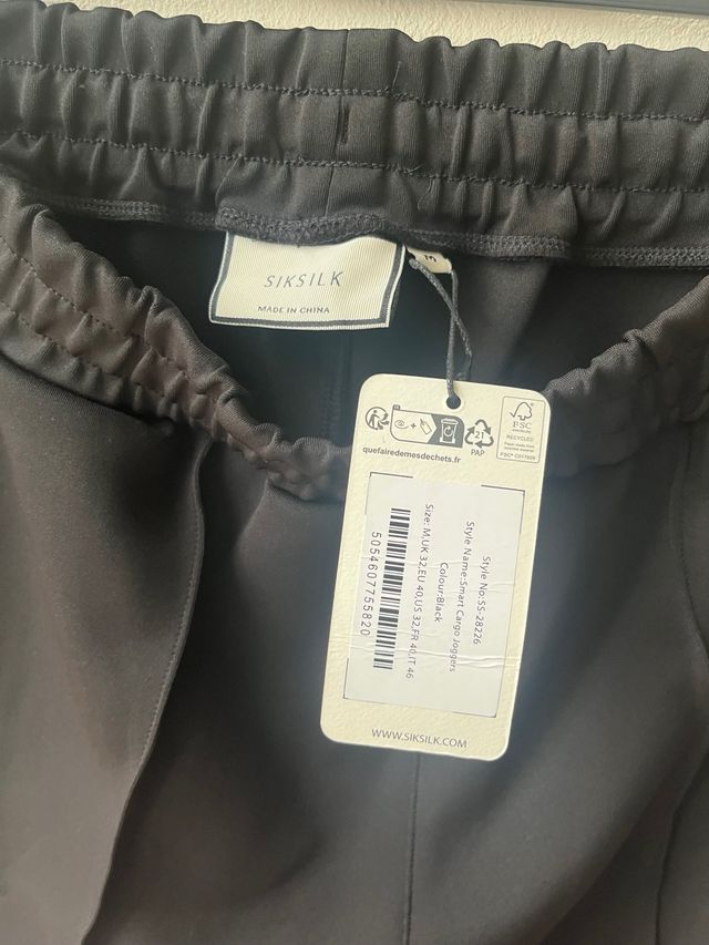 Pantalón jogger SikSilk negro