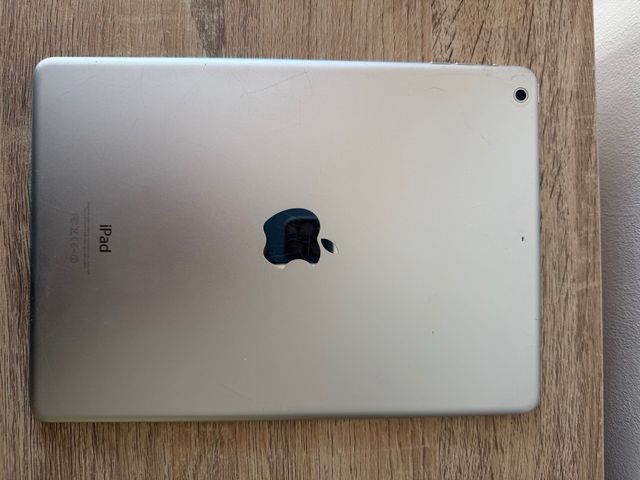 Apple iPad Air Plata