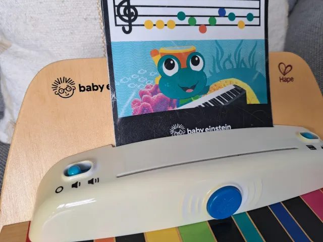 Piano infantil Baby Einstein Hape