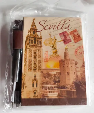 Libreta y boli souvenir Sevilla