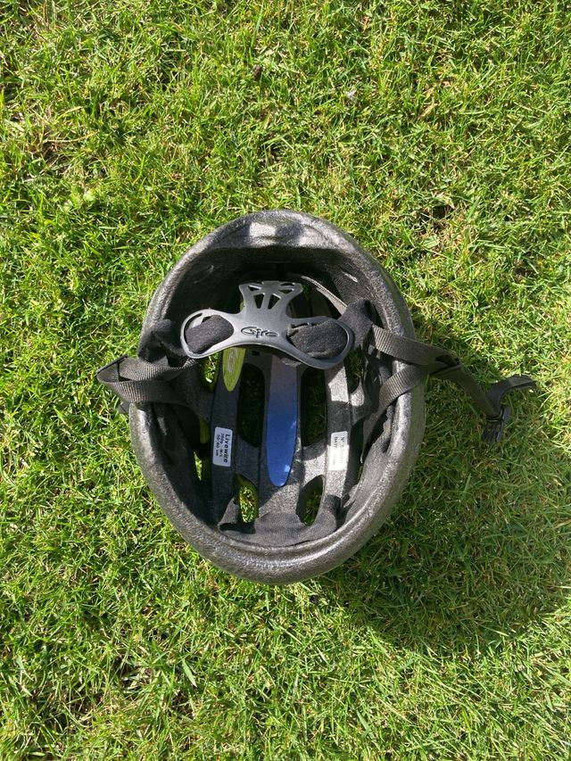 Casco de Bicicleta Giro Verde y Amarillo