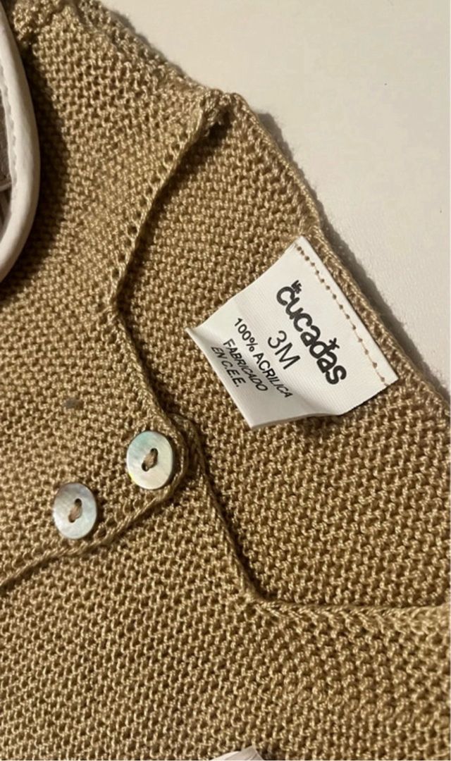 Conjunto bolero y sandalias bebé