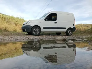 Se realizan portes con furgoneta pequeña