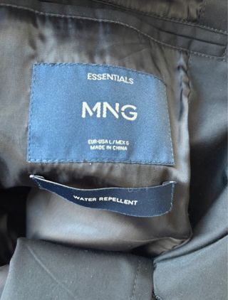 Gabardina MANGO Talla L