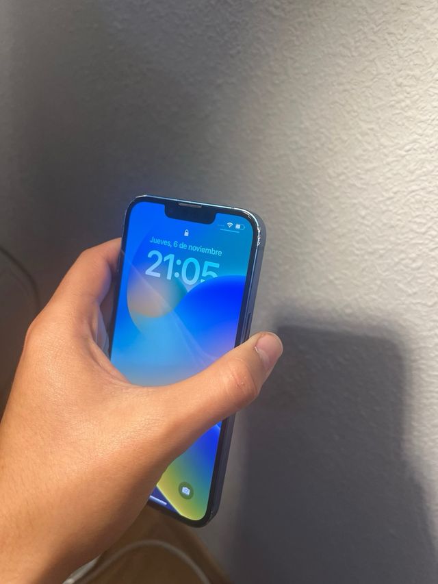 iPhone 13 Blu
