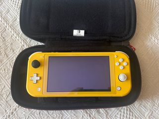 Nintendo Switch Lite Gialla