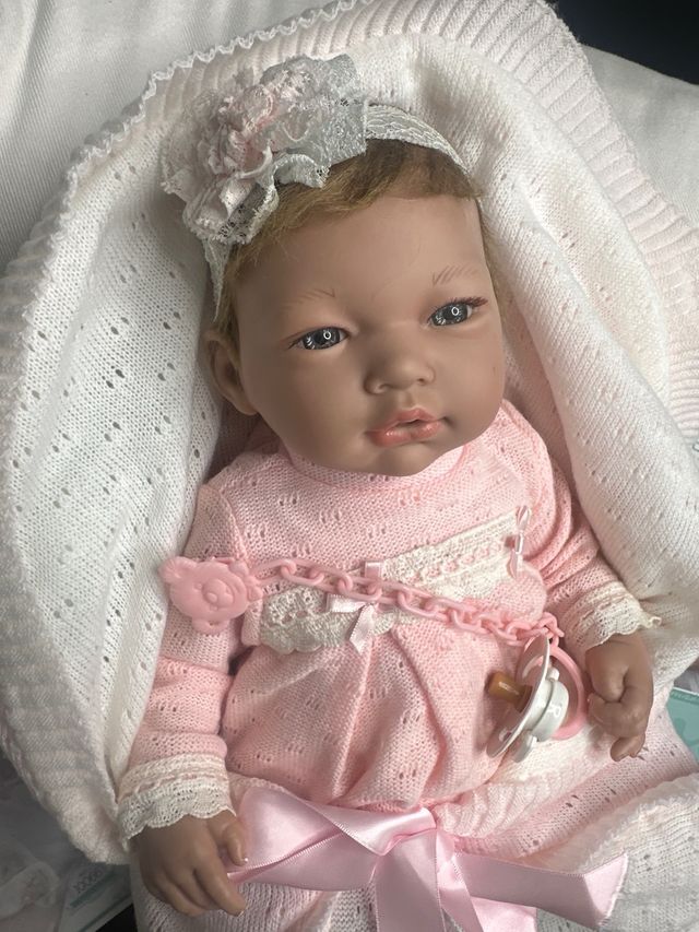 Bebé Reborn Guca Ainoa