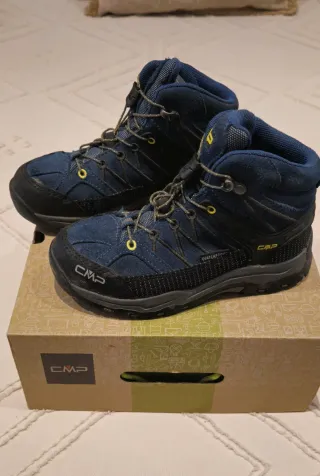 Botas de montaña CMP niño. Talla 31